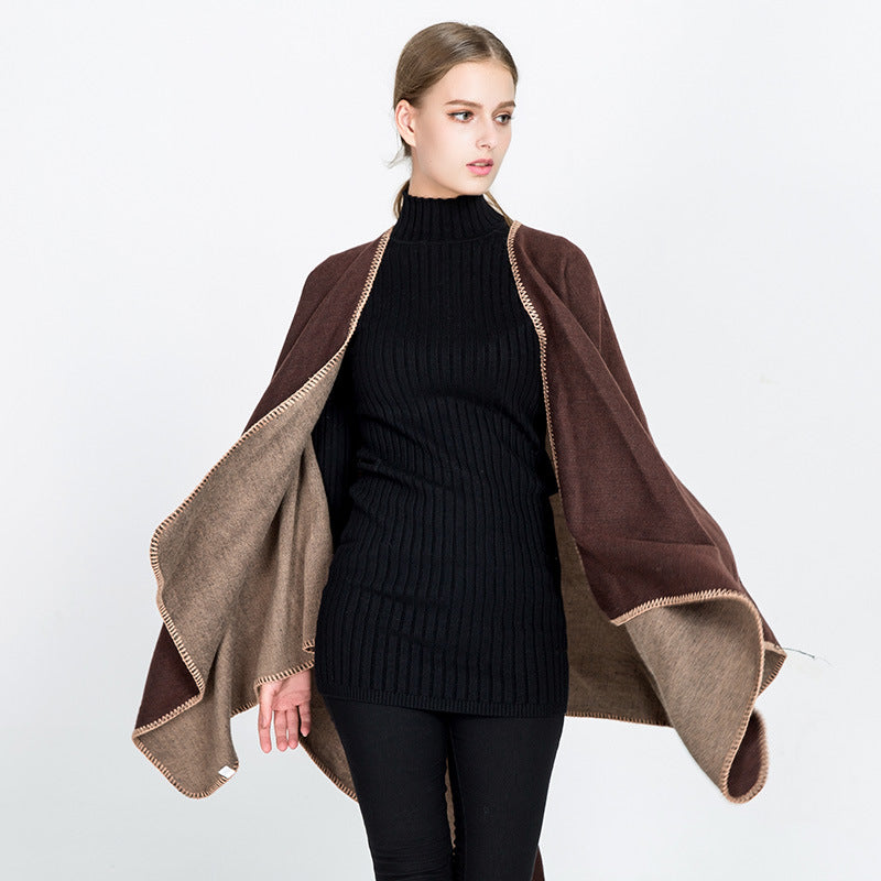 Damen Weichfallender Wende-Poncho‑Ruana aus Wollmix mit V‑Ausschnitt und Zierstich – Célinea