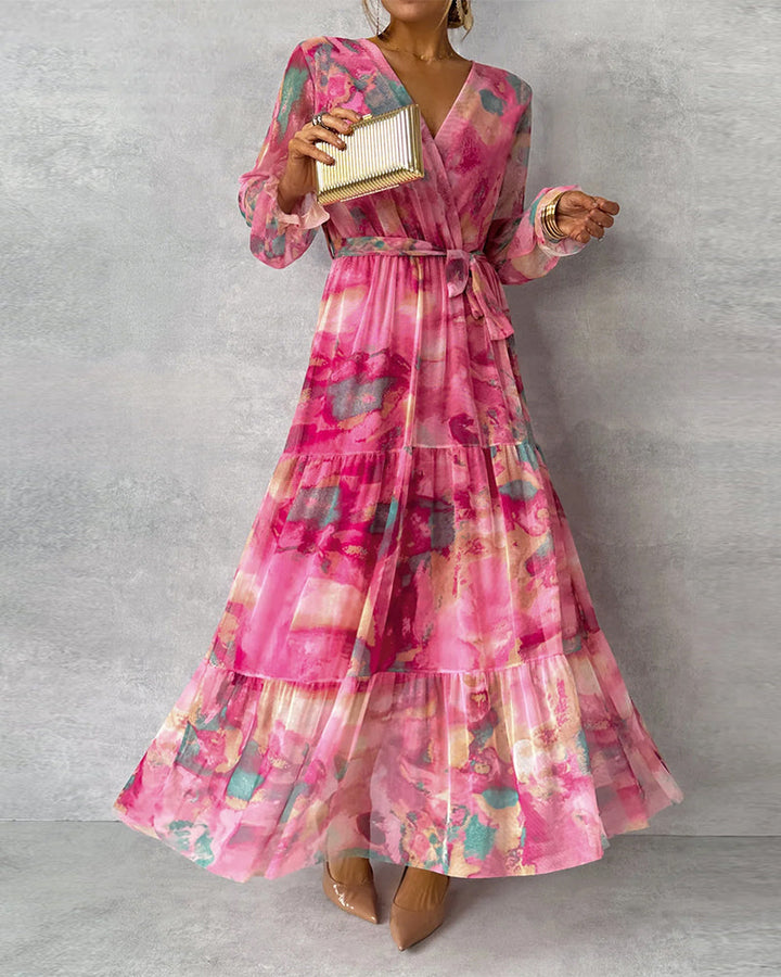 Echoarchiv | Elegantes Kleid mit Print und Plissiertem Rock