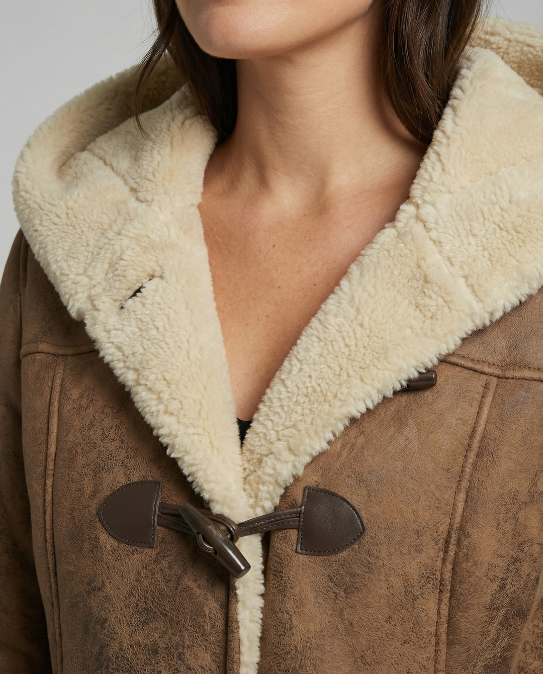 Echoarchiv | Stylische Und Dicke Kapuzenjacke