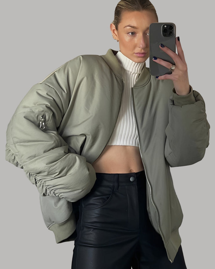 Echoarchiv Damen Oversize Bomberjacke mit Reißverschluss