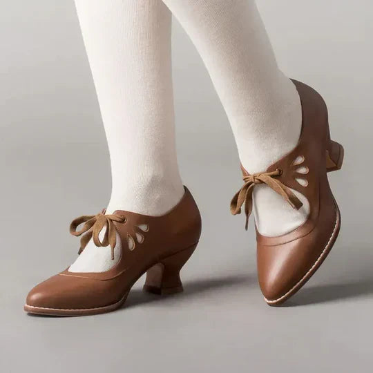 Bequeme Orthopädische Vintage-Schuhe Echoarchiv