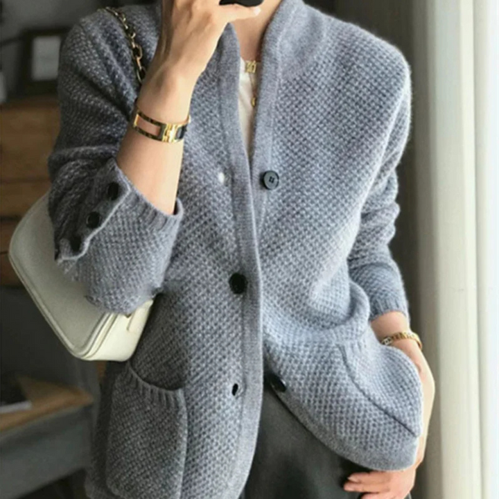 Echoarchiv | Anspruchsvolle Kuschelige Strickjacke