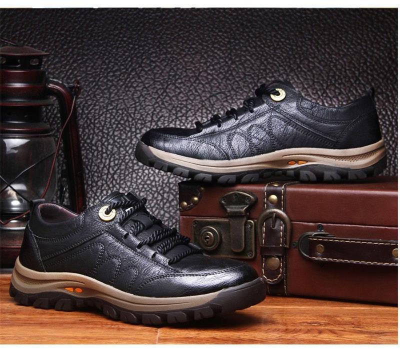 Bequeme Lederschuhe für Herren Echoarchiv