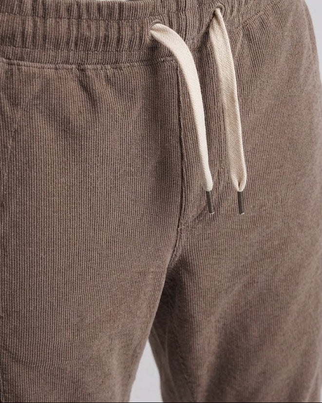 Herren Sportliche Slim-Fit Jogginghose Echoarchiv