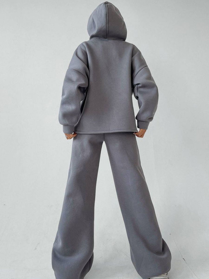 Echoarchiv | Hoodie und Jogginganzug