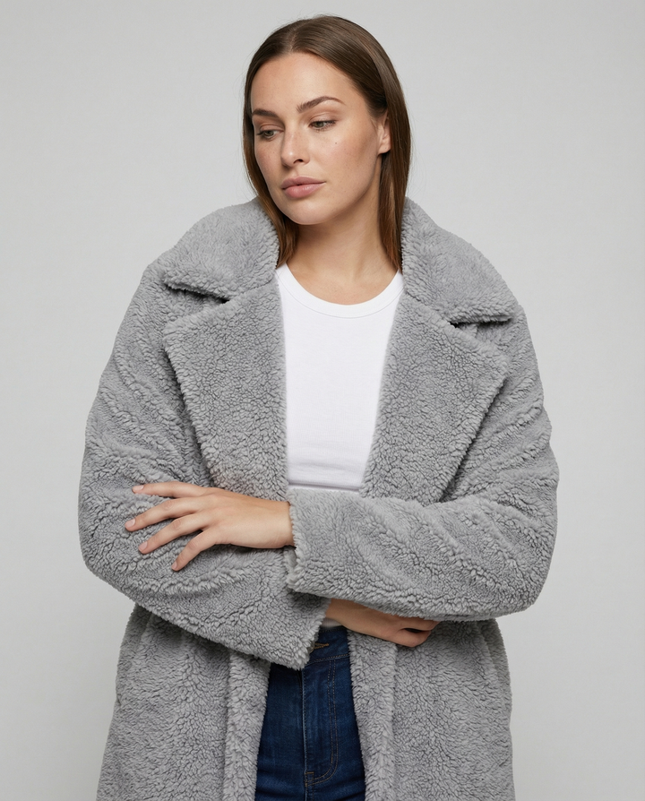 Echoarchiv | Wintermode für Frauen mit modernem Schnitt idEchoarchivl für kaltes Wetter