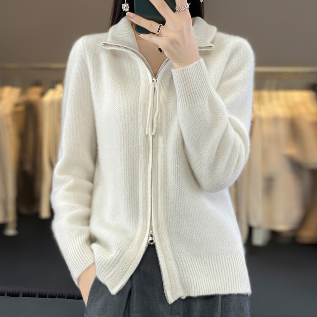 Echoarchiv | Strickjacke mit elegantem Design und Reißverschluss