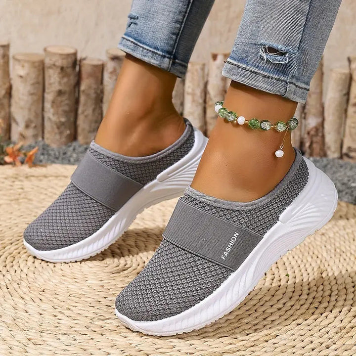 Echoarchiv | Orthopädische Slip on Damenschuhe mit Klettverschluss