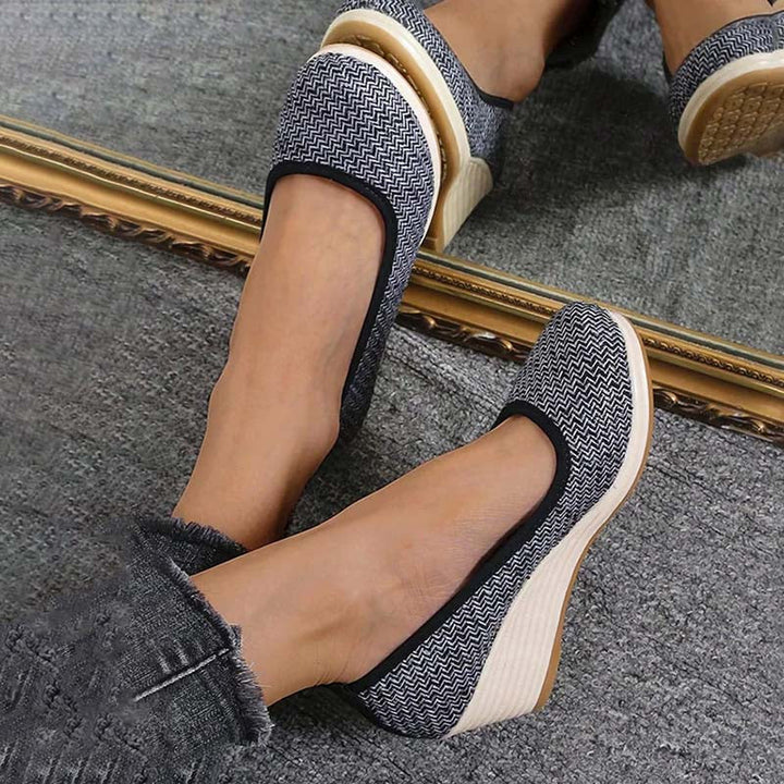 Lässige Keilschuhe
