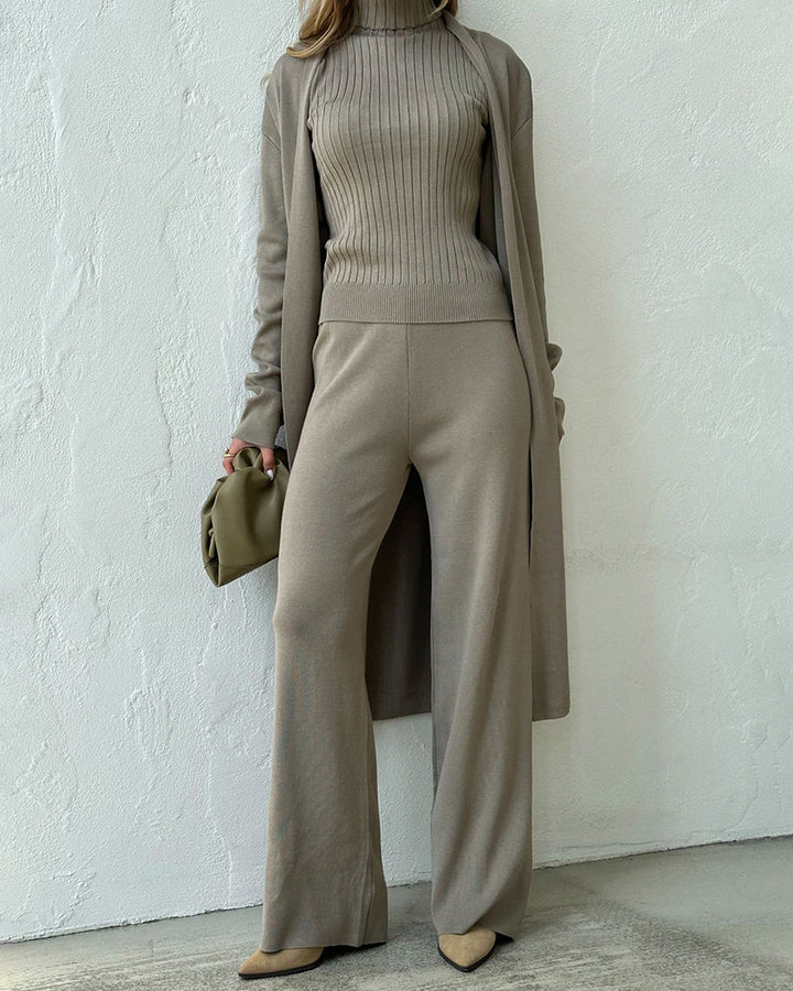 Echoarchiv | Set Aus Klassischer Beige
