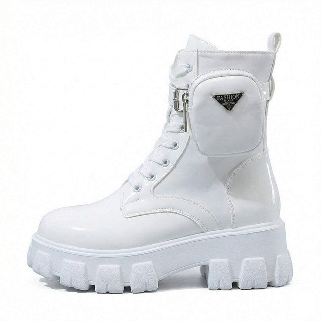 Modische Stiefel für Frauen Echoarchiv