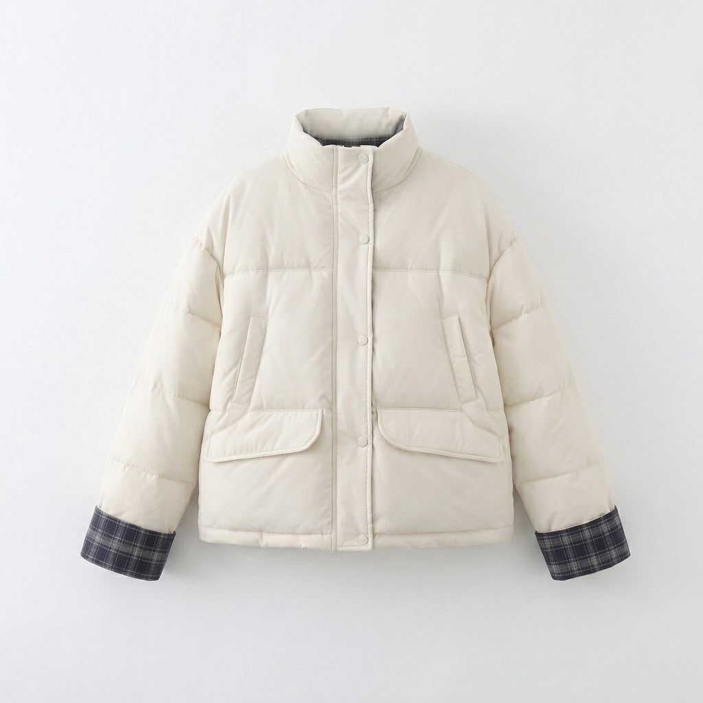 Damen kurze gepolsterte Boxy-Blouson mit kariertem Futter, hohem Kragen und aufgesetzten Klappentaschen