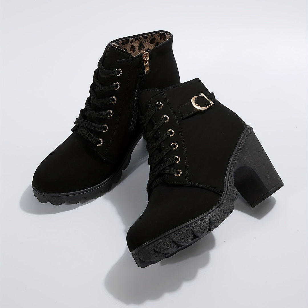 Stylische Ankle Boots – Varelle