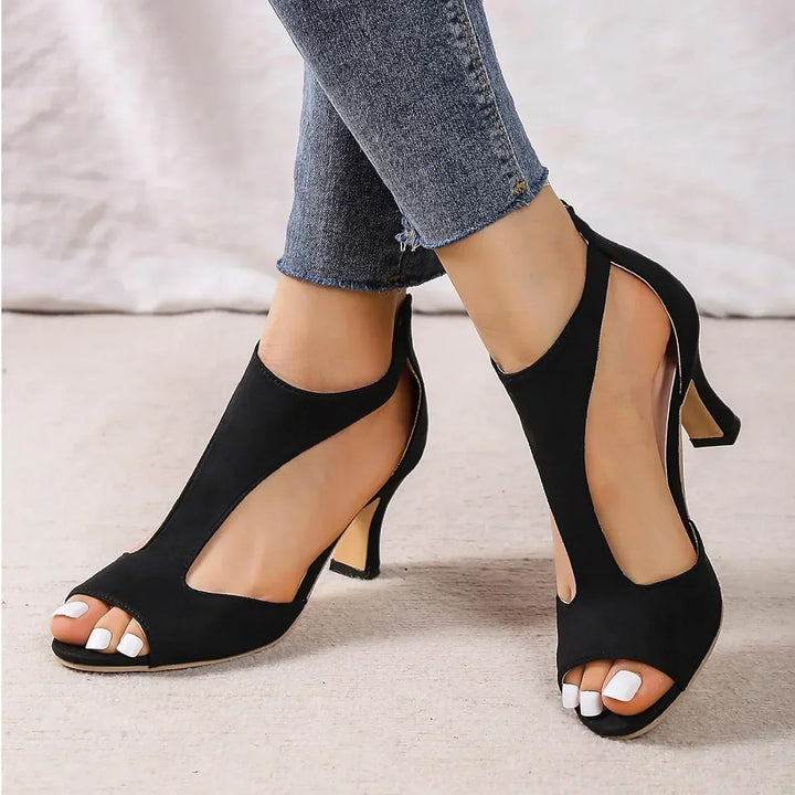 Echoarchiv | High-Heel-Schuhe für Frauen