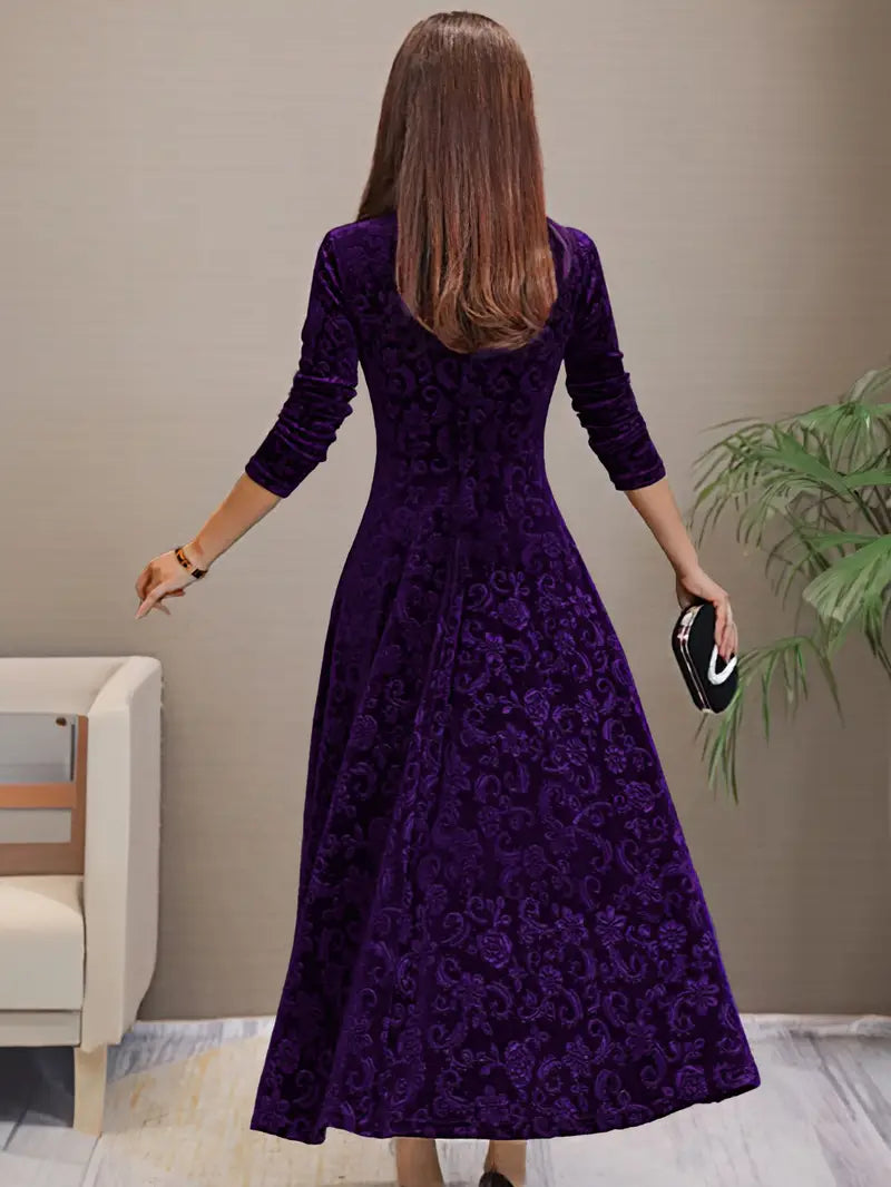 Figurschmeichelndes Ausgestelltes Kleid