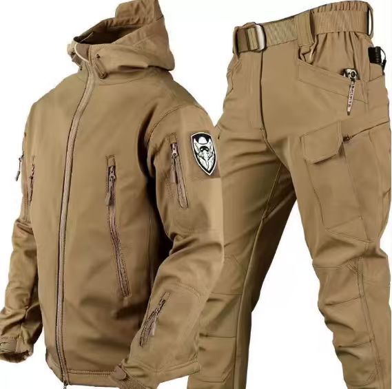 Echoarchiv | Winterjacke und Hose Set