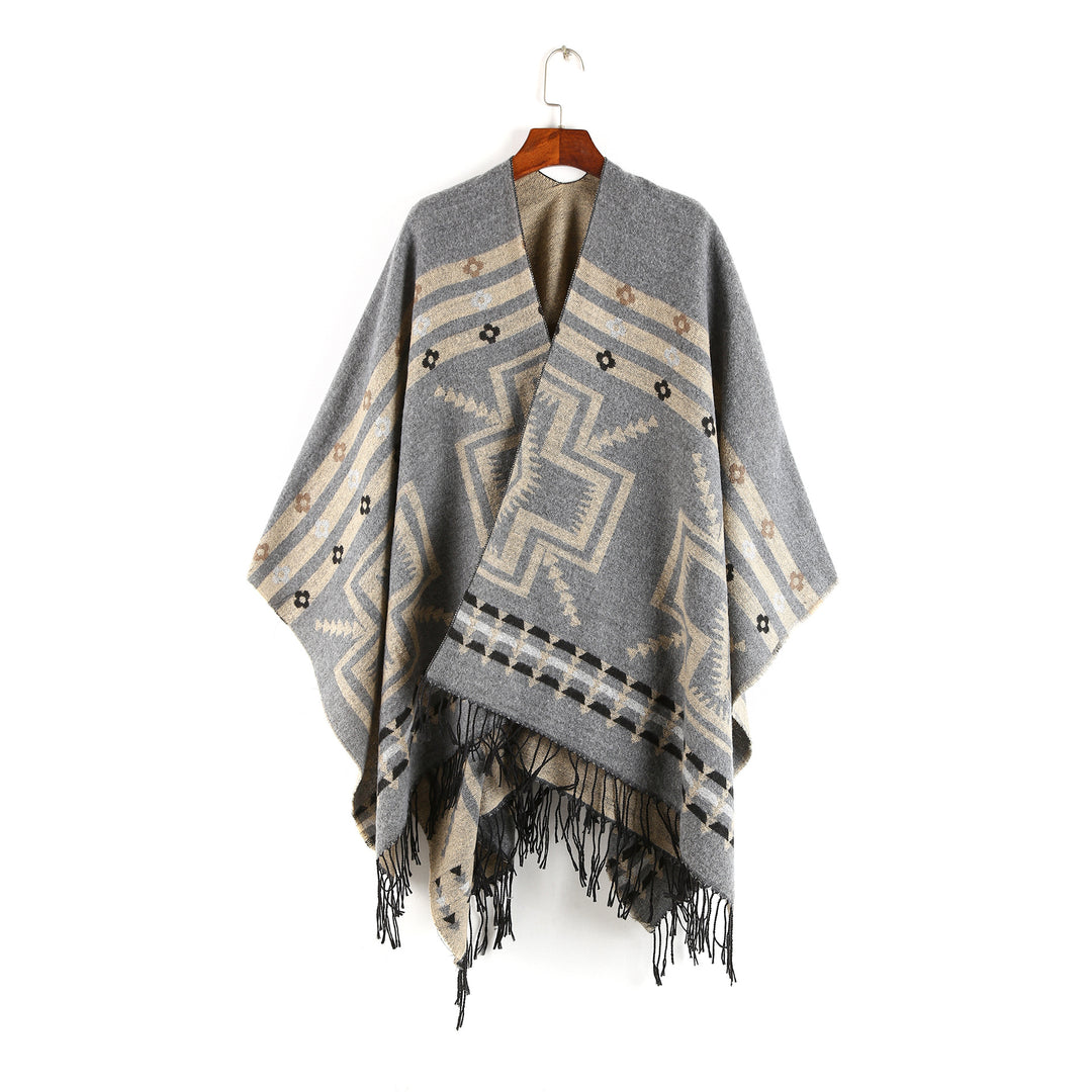 Damen Oversize-Poncho im Ruana-Stil mit Ethno-Jacquard und Fransensaum Echo Archiv