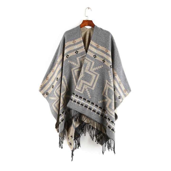 Damen Oversize-Poncho im Ruana-Stil mit Ethno-Jacquard und Fransensaum Echo Archiv