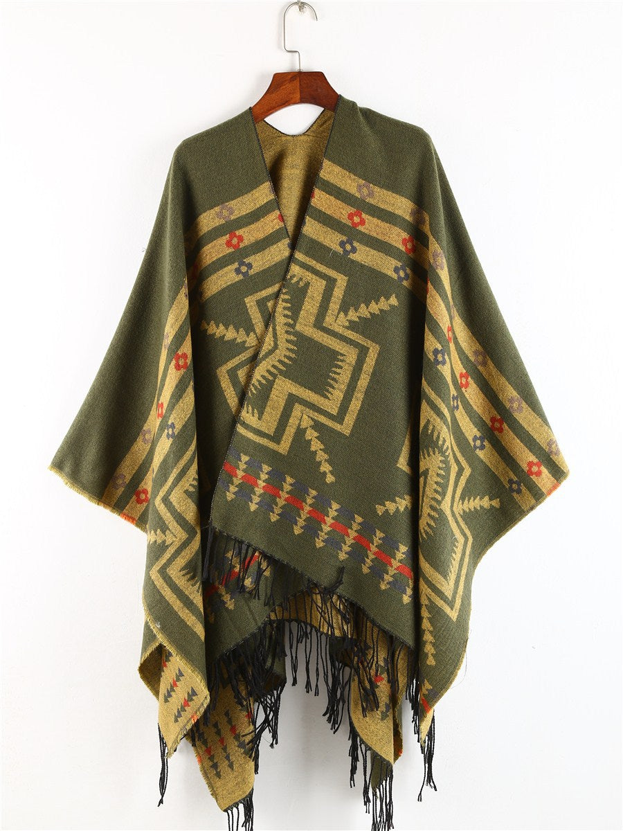 Damen Oversize-Poncho im Ruana-Stil mit Ethno-Jacquard und Fransensaum Echo Archiv