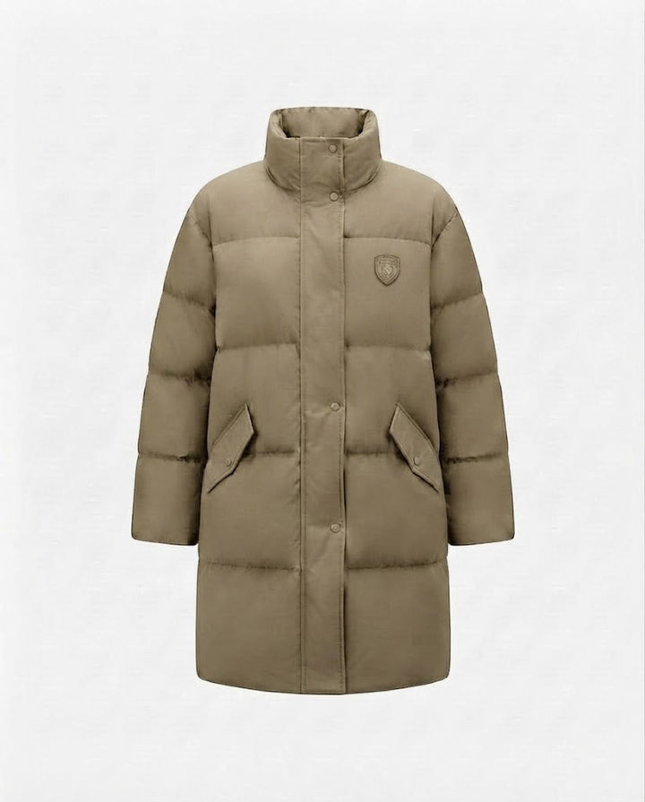 Damen langer thermoge quilteter Mantel im oversized Schnitt mit abgerundetem Saum, College-Logo und großen Klappentaschen