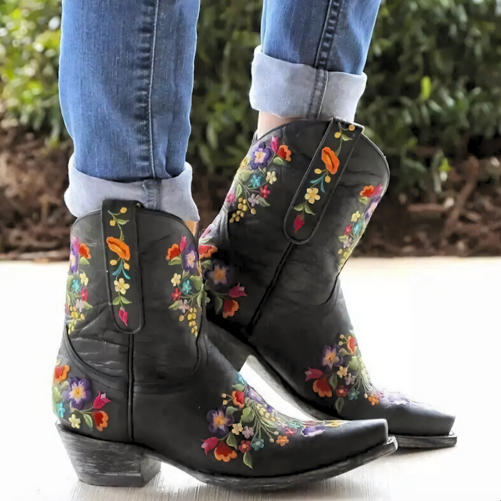 Echoarchiv | Wetterbeständige Vintage Cowgirl-Stiefel