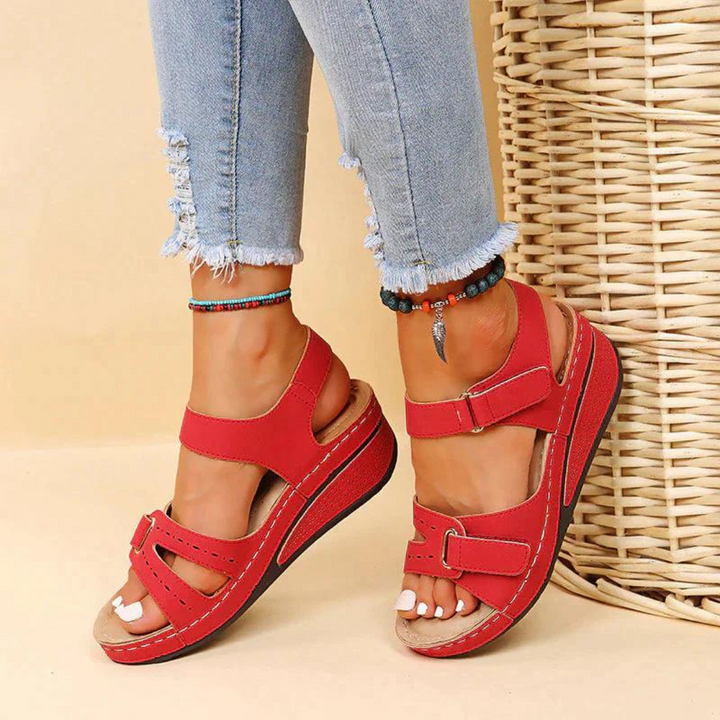 Echoarchiv | Orthopädische Sandalen | Bequeme und stützende Damensandalen