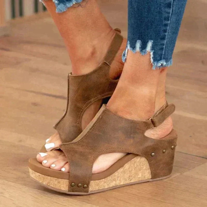 Echoarchiv | Leder Keilabsatz Sandalen