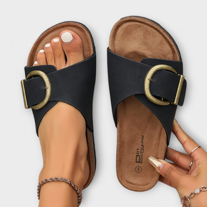Echoarchiv | Bequeme Sandalen für warme Tage