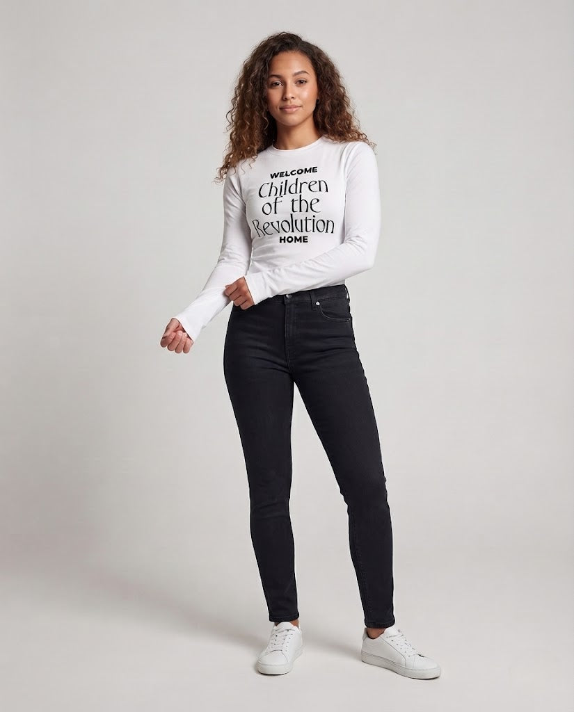 Damen Enganliegendes Cropped-Langarmshirt mit Statement-Print Echo Archiv