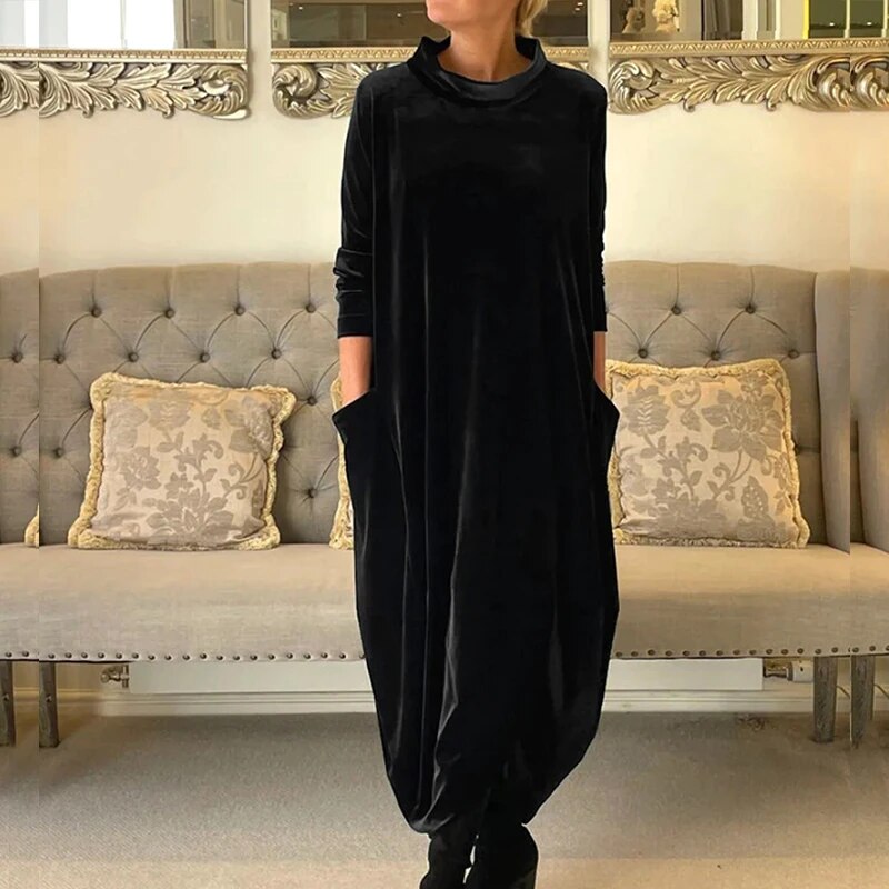 Bequemes Samtkleid mit Taschen