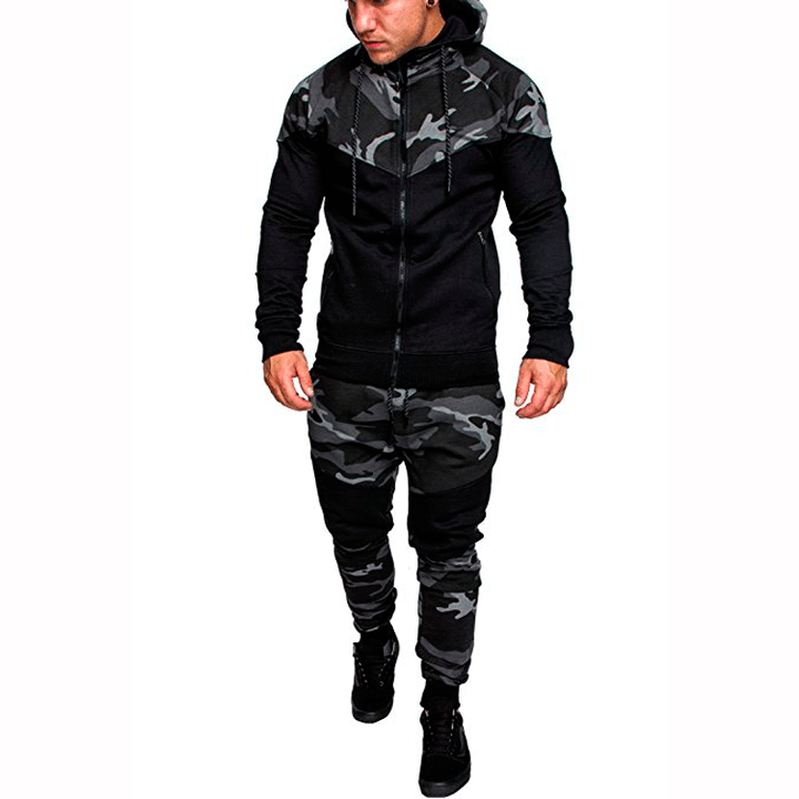 Herren Trainingspullover mit hohem Kragen und modischem Camouflage-Design Echoarchiv