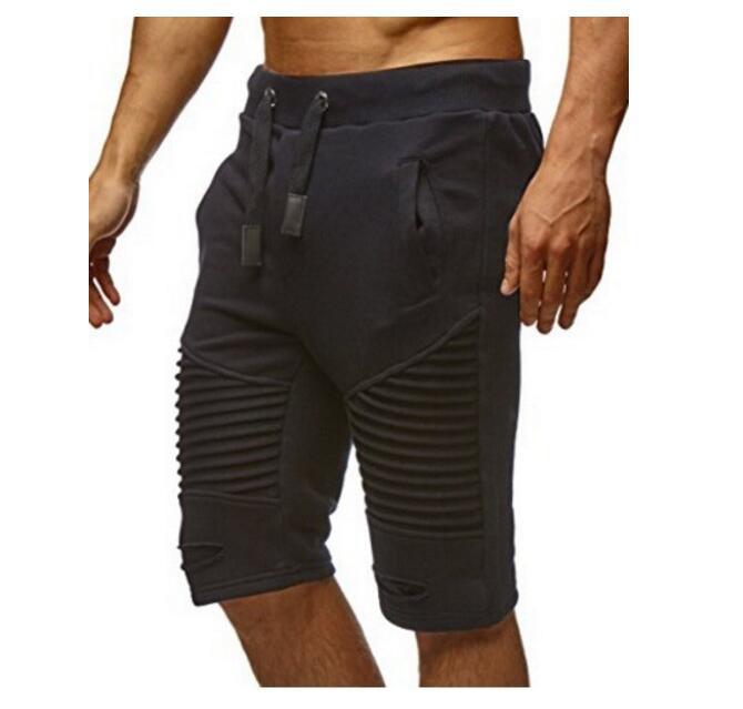 Herren Sportliche Shorts mit modernen Streifen-Design und elastischem Bund Echoarchiv