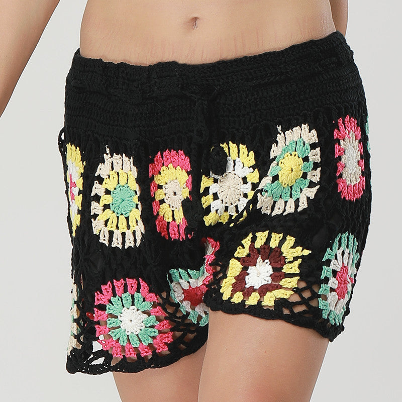Damen Häkel-Strandshorts mit buntem Blumenmuster Echo Archiv