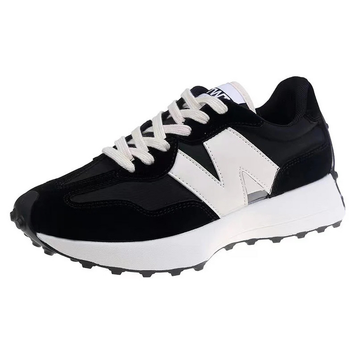 Echoarchiv | Schicke Sportschuhe für Damen