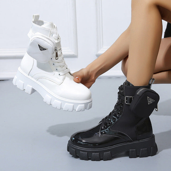 Modische Stiefel für Frauen Echoarchiv