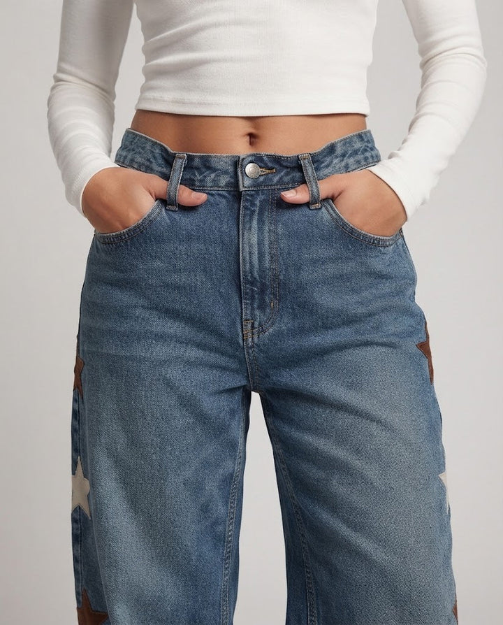 Damen Tiefsitzende Palazzodenim-Jeans mit extra weitem Bein und Stern-Applikationen Echo Archiv