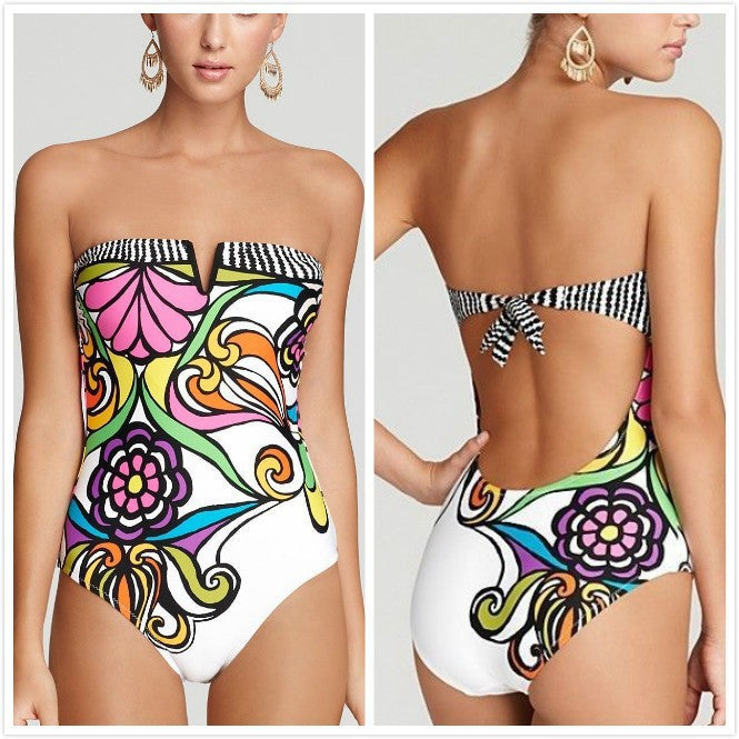Damen Bandeau Badeanzug mit verschlussfreier Vorderseite und buntem Floral-Muster Echo Archiv
