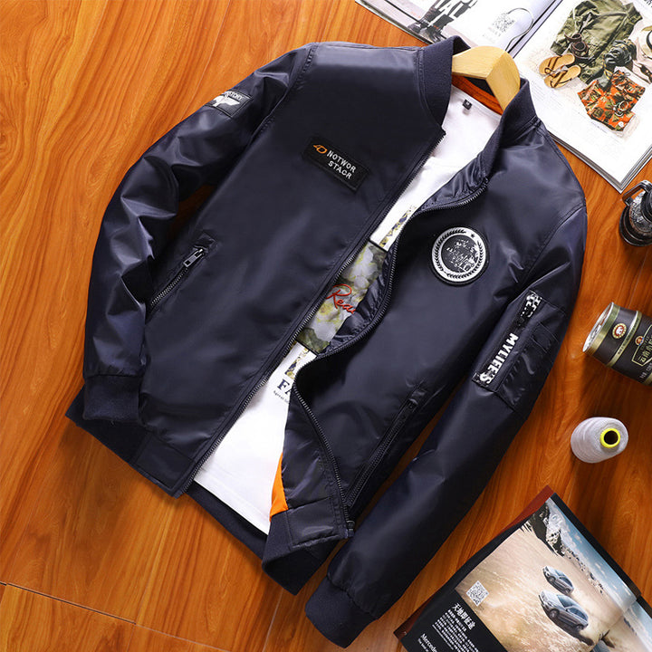 Herren stylische Bomberjacke mit reflektierenden Details Echoarchiv