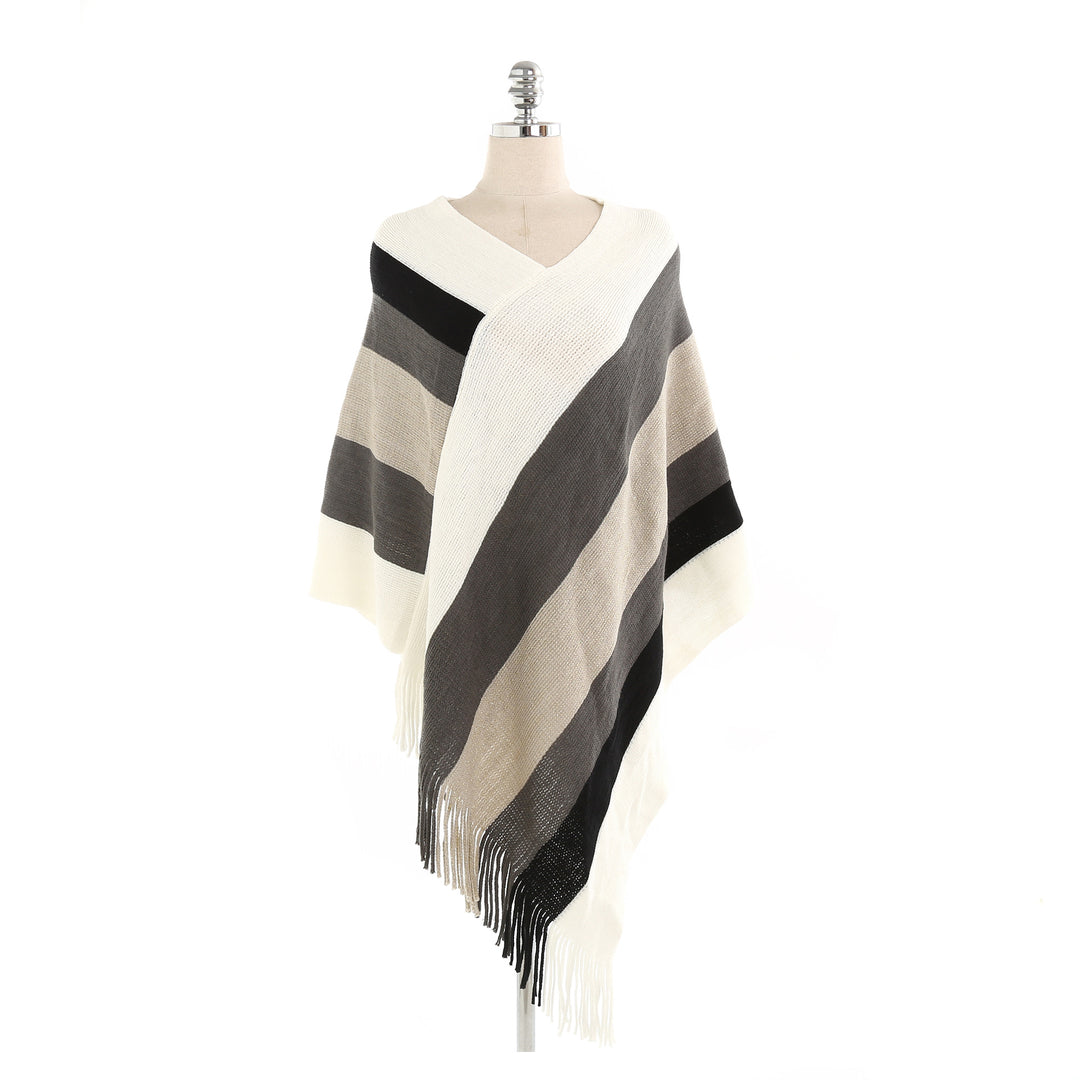 Damen Oversize‑Strickruana mit Fransensaum und diagonaler Blockstreifen‑Optik Echo Archiv