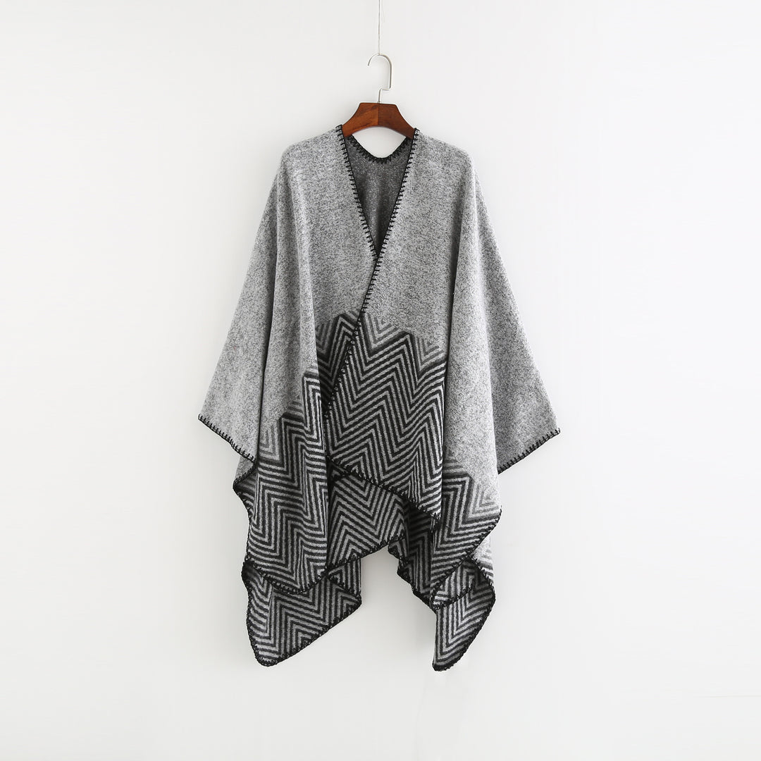 Damen Offener Ruana-Poncho im Oversize mit Chevron-Jacquard und Ziernaht – Célinea