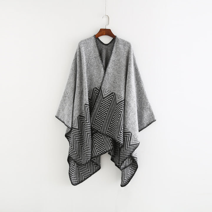 Damen Offener Ruana-Poncho im Oversize mit Chevron-Jacquard und Ziernaht – Célinea