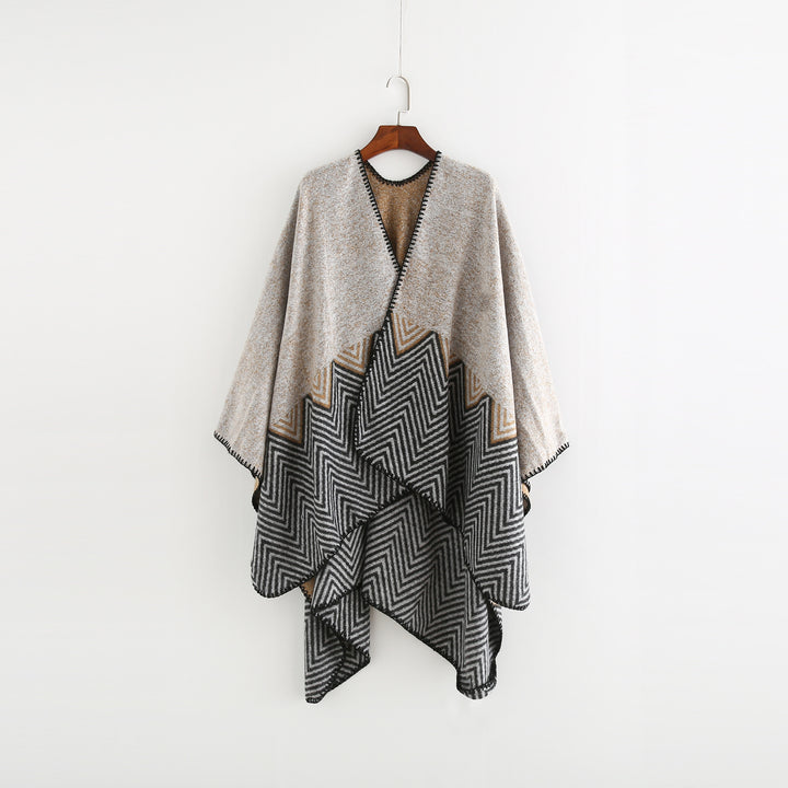 Damen Offener Ruana-Poncho im Oversize mit Chevron-Jacquard und Ziernaht – Célinea