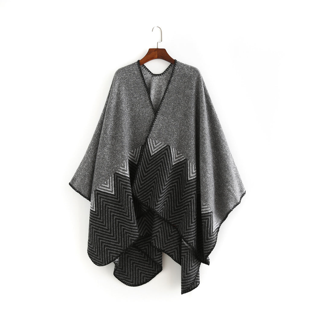 Damen Offener Ruana-Poncho im Oversize mit Chevron-Jacquard und Ziernaht – Célinea