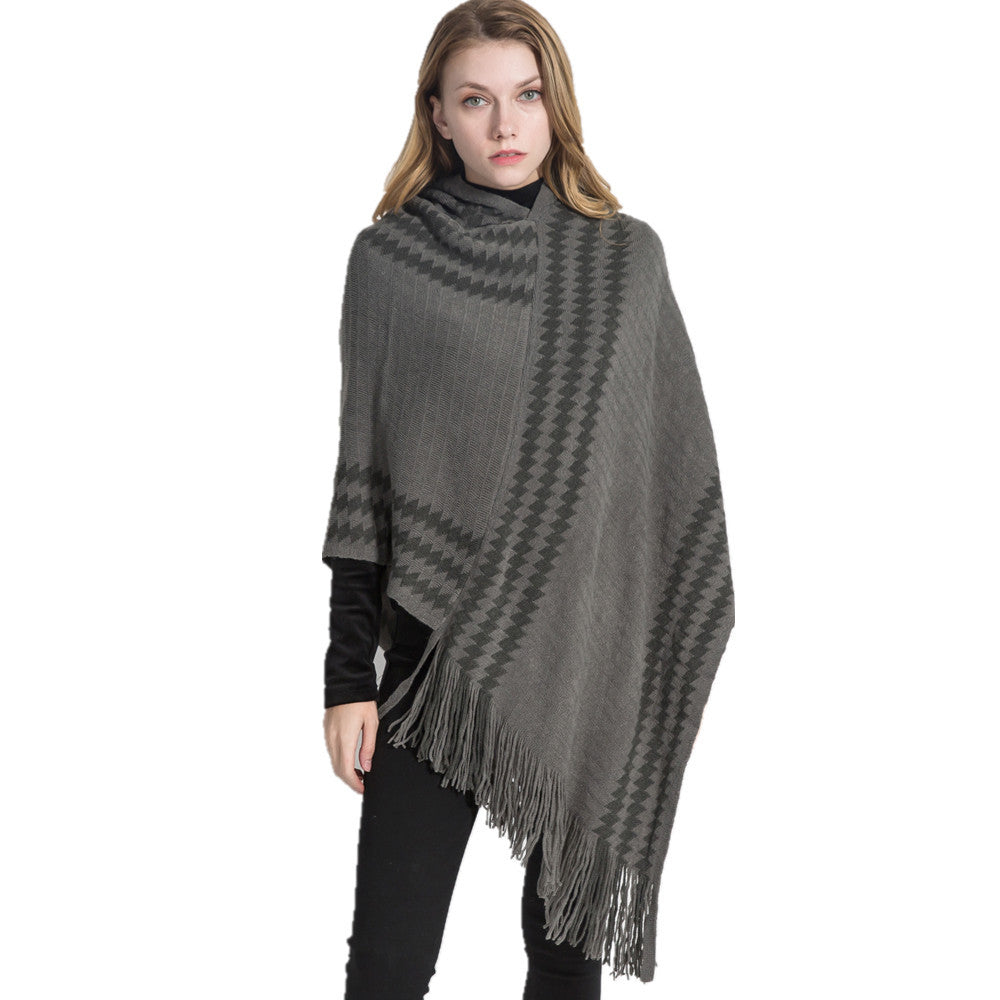 Damen Strick‑Kapuzencape im Hahnentritt‑Jacquard mit Fransensaum – Veloura