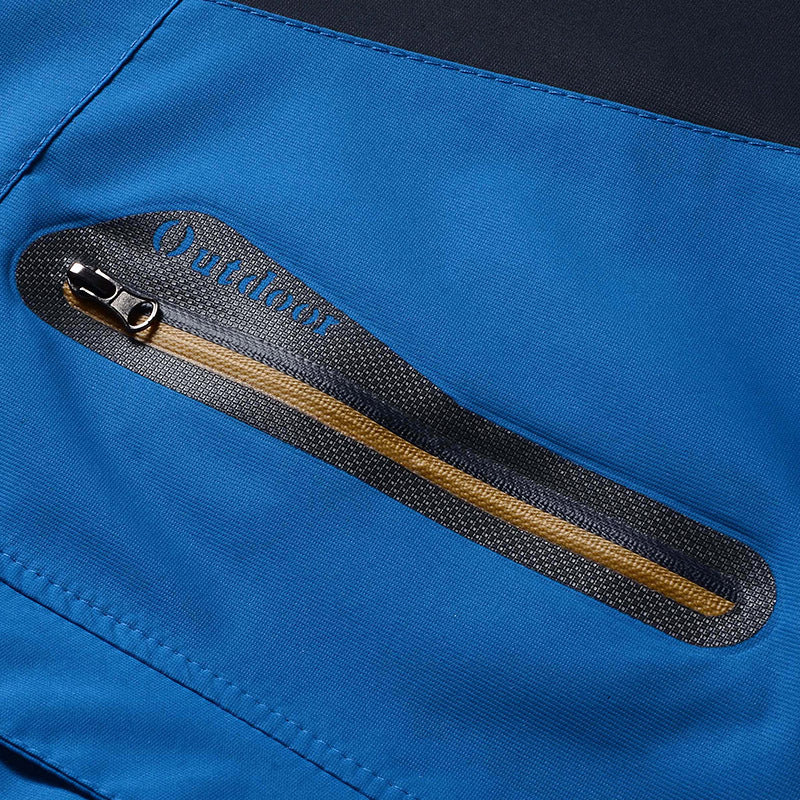 Herren dreilagige Softshell-Outdoorjacke mit abnehmbarer Kapuze und verschweißten Nähten Echoarchiv