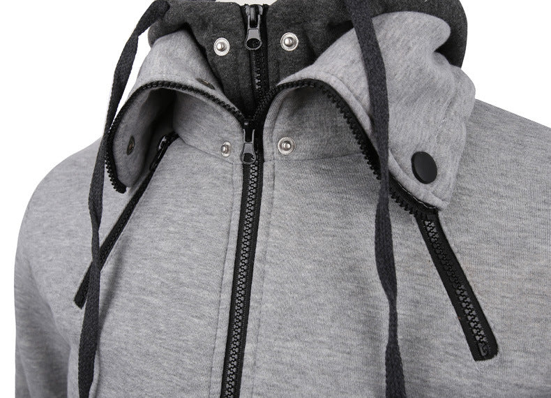 Herren Sportjacke mit abnehmbarer Kapuze und praktischen Taschen Echoarchiv