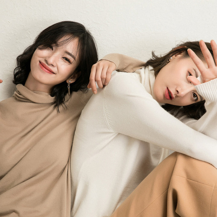 Damen leichter Feinstrick-Rollkragenpullover mit schmalem Schnitt Echoarchiv