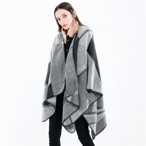 Damen Oversize-Geometrischer Jacquard-Poncho aus Wollmix Echo Archiv