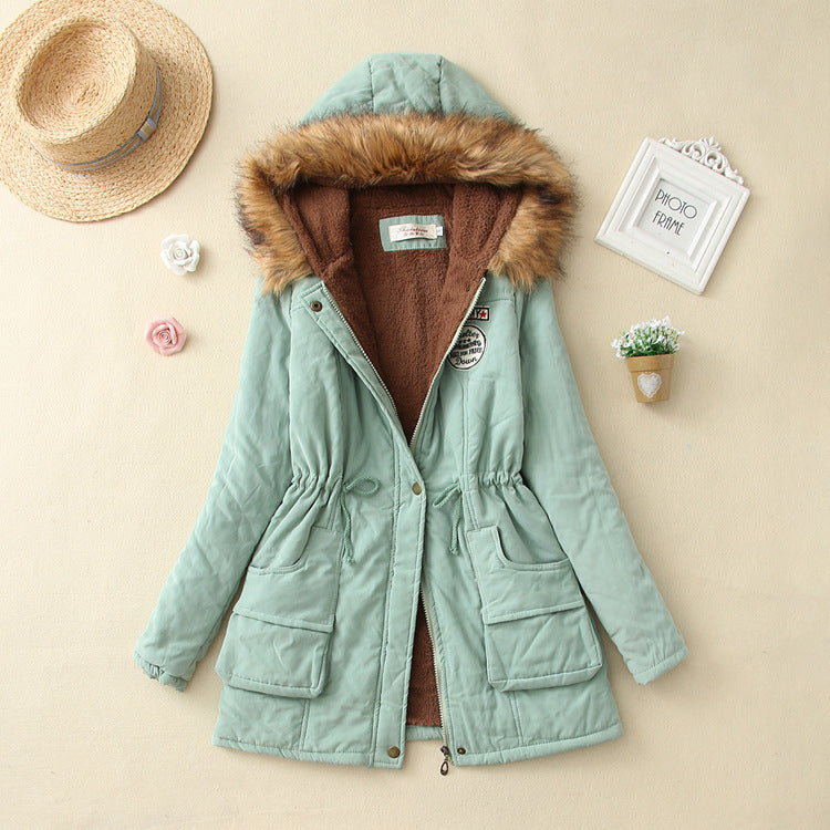 Damen Winterparka mit kuscheligem Teddyfutter, tailliertem Kordelzug und abnehmbarer Kapuze – Avérine