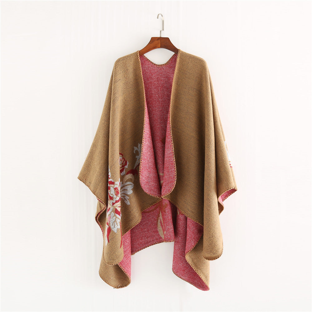 Damen Reversibler Capeponcho aus Wollmix mit floralem Jacquardfutter Echo Archiv